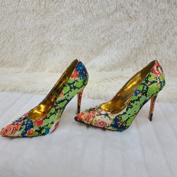 * Mona Mia Vibrant Multi Color Floral & Snake Pattern 4.5" High Heel Pumps - Picture 3 of 6